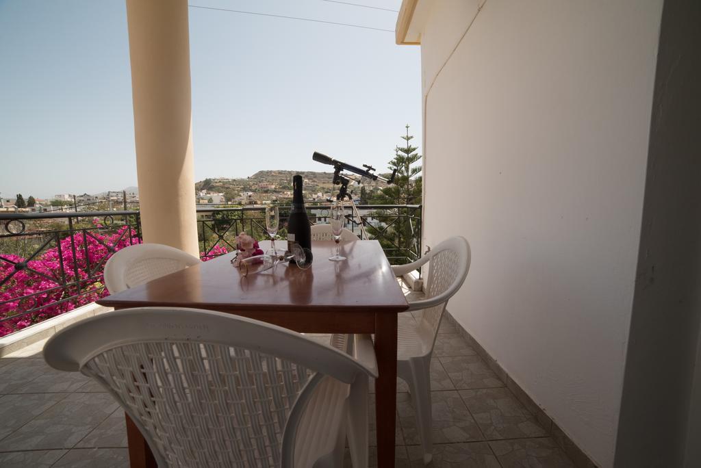 Bodikos Villas & Apartments Pitsidia Esterno foto