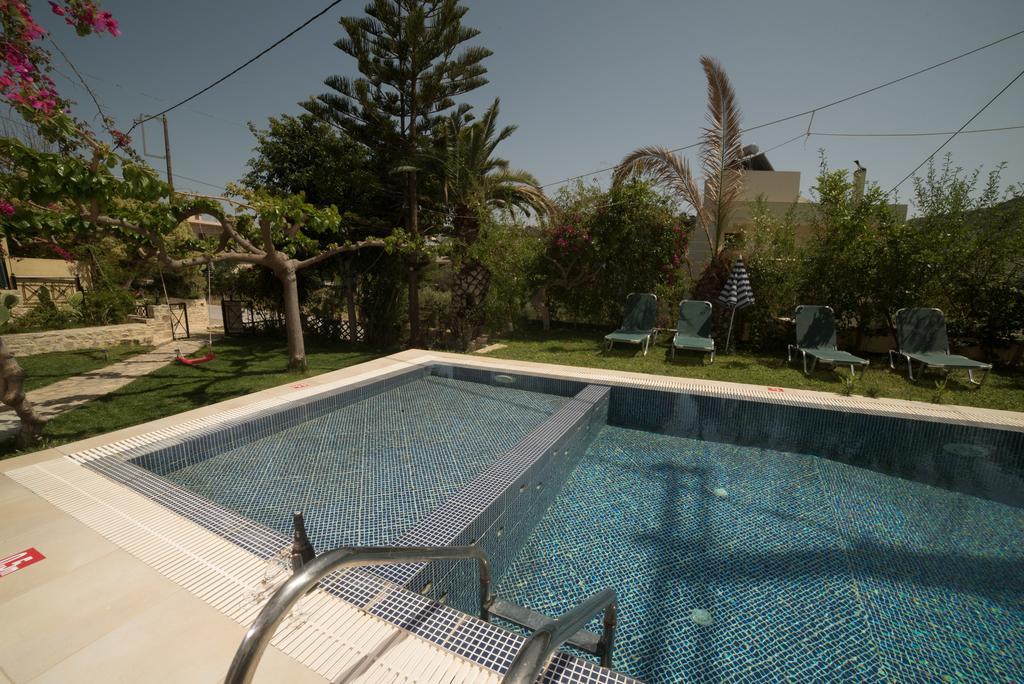 Bodikos Villas & Apartments Pitsidia Esterno foto